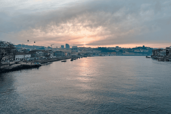 visit porto in the fall 