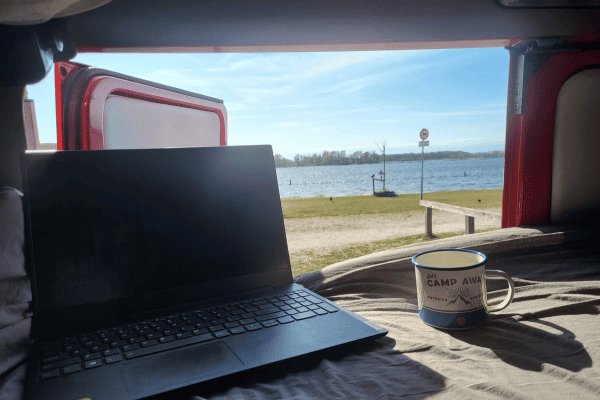 Digital nomad life