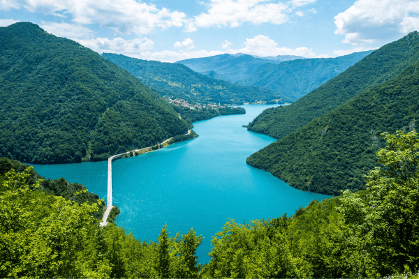 balkans travel guide