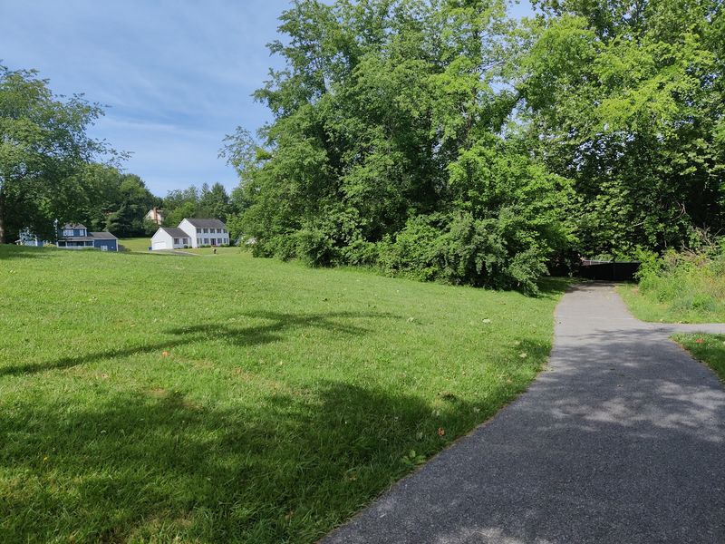 A 22-Acre Park Waits Right Beside the Path A 22-Acre Park Waits Right Beside the Path