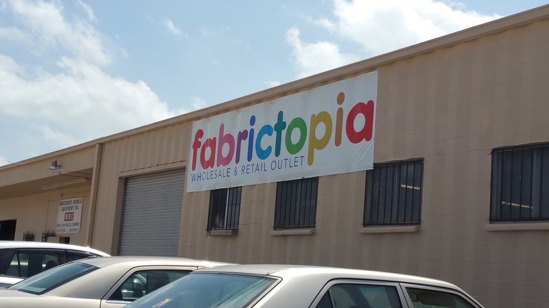 A Fabric Warehouse Tucked Into San Antonio
