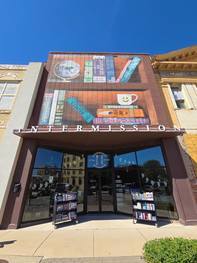 A Former Theater on Center Avenue