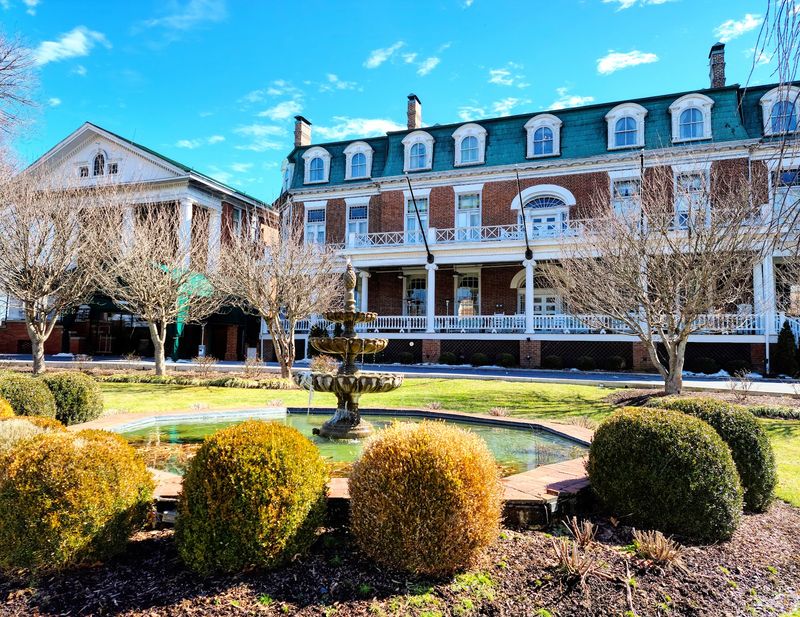 A Grand Brick Mansion With a Surprising Résumé