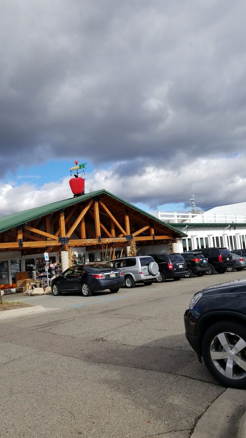 A Lansing Market That Plays By Its Own Rules A Lansing Market That Plays By Its Own Rules