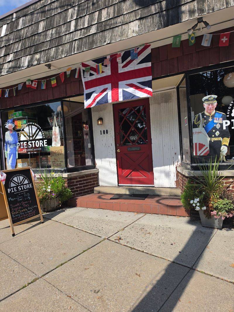 A Little Slice Of England Lives On Watchung Plaza A Little Slice Of England Lives On Watchung Plaza