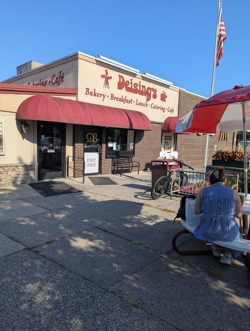 A Perfect Pit Stop Near The Kingston Bus Station