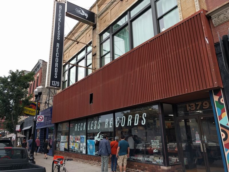 A Record Haven on Milwaukee Avenue A Record Haven on Milwaukee Avenue