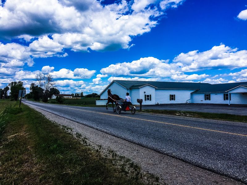 Amish Countryside Sets The Mood Before You Even Park