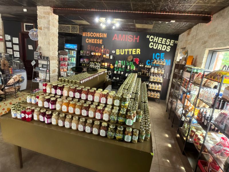 An Amish-Style Pantry in Old Town Montgomery