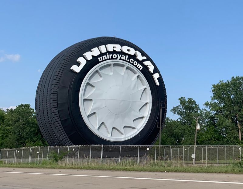 An Eight-Story Tire Keeping Watch Over I-94