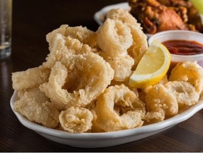 Calamari Might Steal The Spotlight From The Pizza Calamari Might Steal The Spotlight From The Pizza