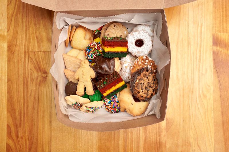 Cannoli With Attitude And Cookies By The Pound Cannoli With Attitude And Cookies By The Pound