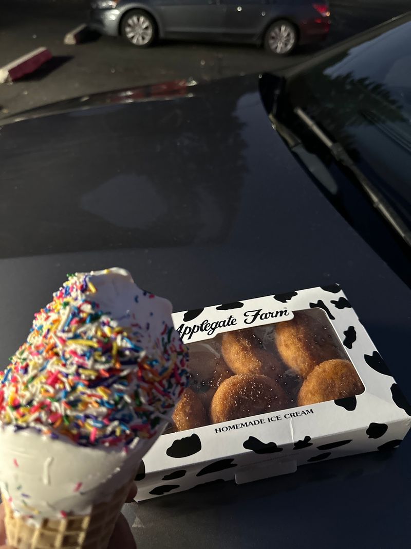 Cider Donuts And Cozy Sundaes When The Leaves Turn Cider Donuts And Cozy Sundaes When The Leaves Turn