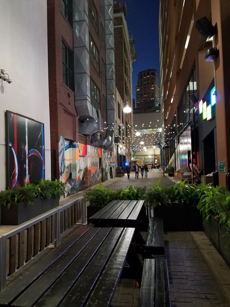 Concerts And Shows Bring The Alley To Life Concerts And Shows Bring The Alley To Life