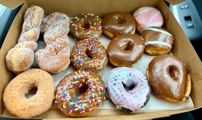 Country Donuts, Crystal Lake, IL Country Donuts, Crystal Lake, IL