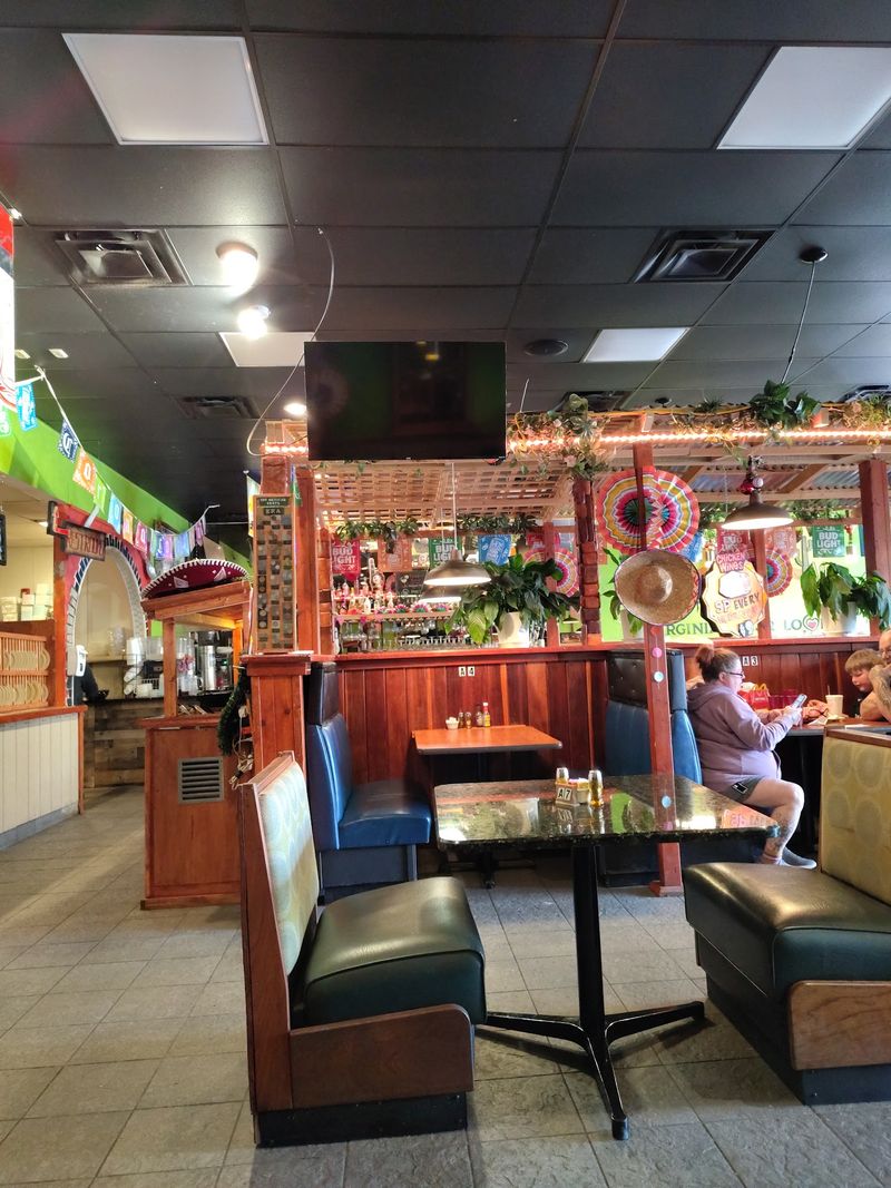 Cozy Booths, Festive Colors, and Friendly Faces
