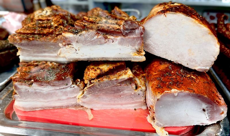 Deli Sandwiches That Turn A Grocery Run Into Lunch Deli Sandwiches That Turn A Grocery Run Into Lunch