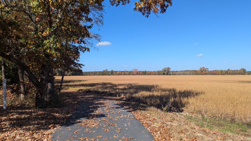 Fall Colors and Perfect-Weather Rides Fall Colors and Perfect-Weather Rides