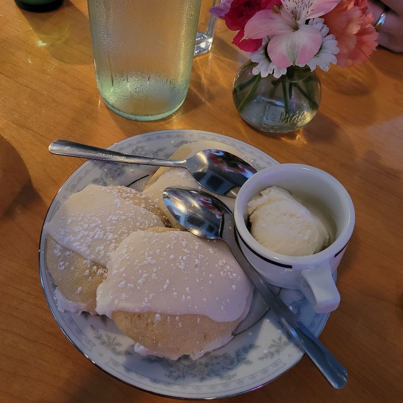Gelato And Lemon Ricotta Cookies For The Final Bite Gelato And Lemon Ricotta Cookies For The Final Bite