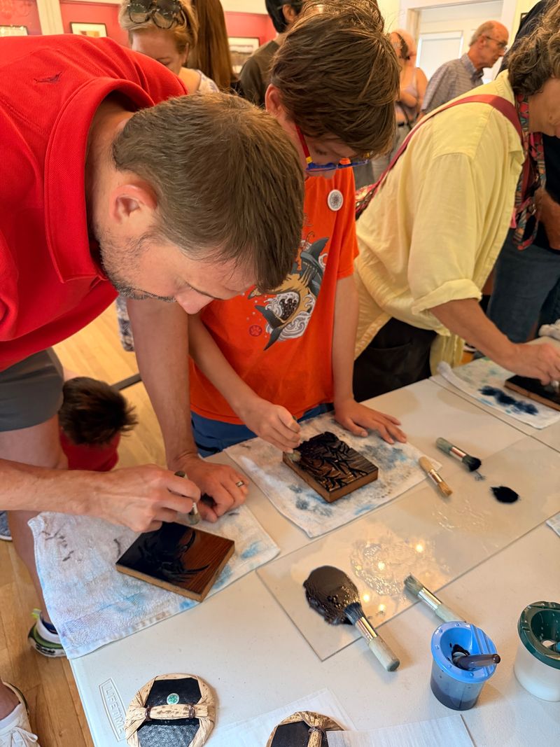 Hands-On Fun for Young Explorers Hands-On Fun for Young Explorers