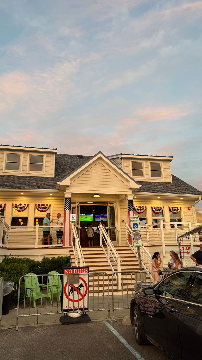 House Rules That Keep The Party Running Smoothly