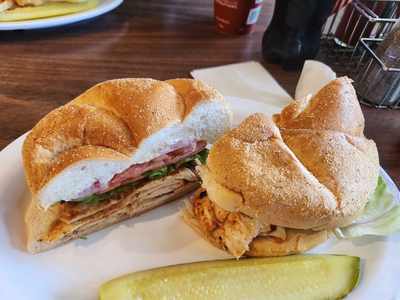 Lunch That Goes Well Beyond A Cold Cut On Rye Lunch That Goes Well Beyond A Cold Cut On Rye