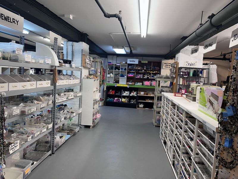 No Digging Required in These Tidy Aisles No Digging Required in These Tidy Aisles