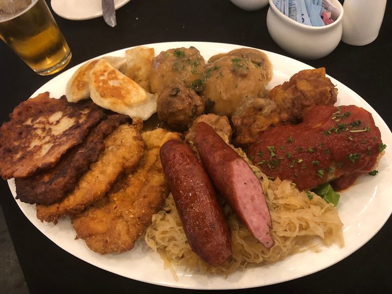 One Feast Platter, Two Hungry People, Zero Regrets