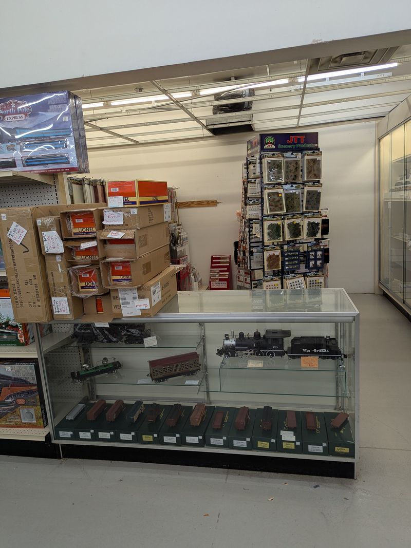 Pre-Owned Treasures That Change With Every Visit Pre-Owned Treasures That Change With Every Visit