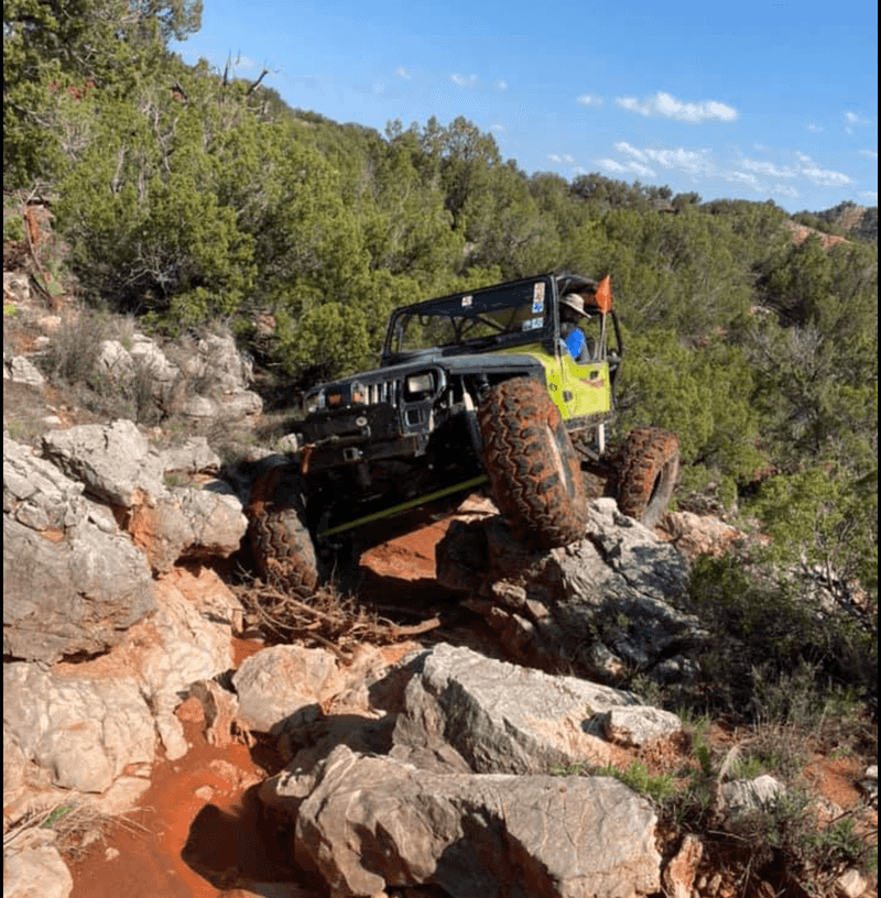 Rock Crawling That Rewards Patience