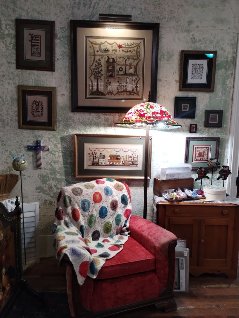 Rooms of an Antique House