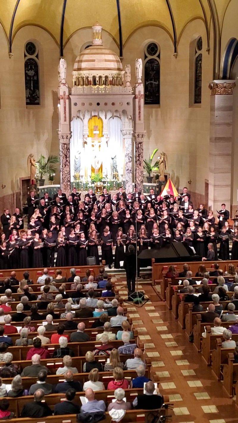 Sacred Music And A Lively Parish Fill The Space Sacred Music And A Lively Parish Fill The Space