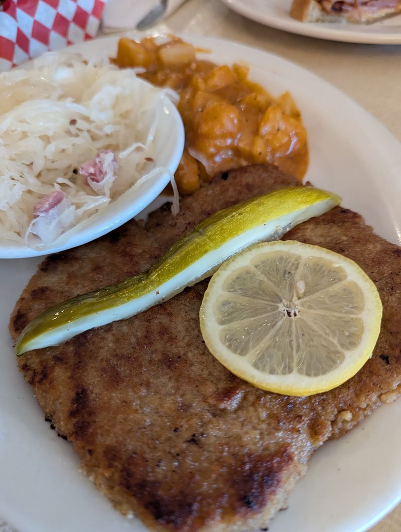 Schnitzel Done the Old-World Way