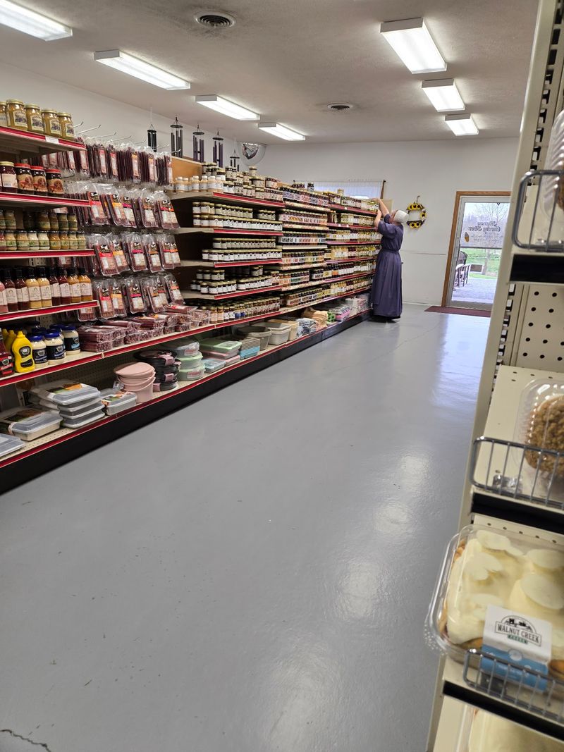 Shawnee Country Store, Ava, IL