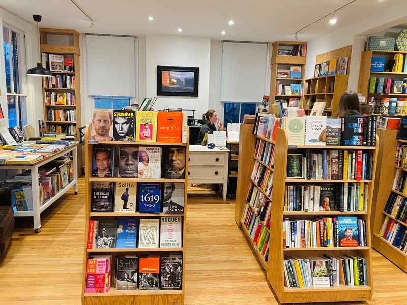 Shelves That Skip The Usual Bestseller Script