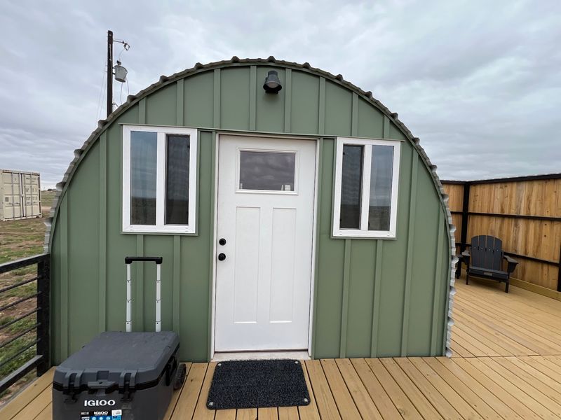Sunrise Cabins and the Comforts That Surprise