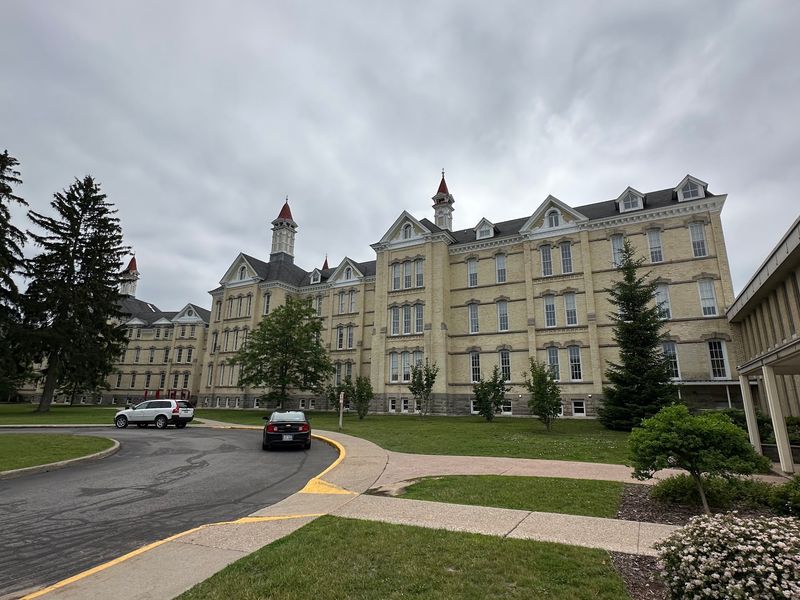 The 1885 Hospital That Believed In Sunlight