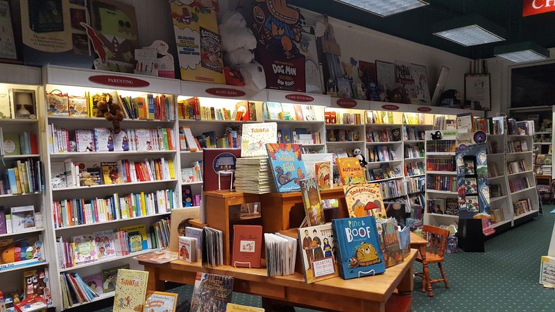 Three Decades Of One Family Running The Shelves Three Decades Of One Family Running The Shelves