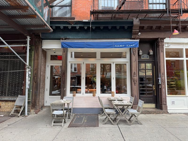 Timing Your Trip To 33 Carmine Street
