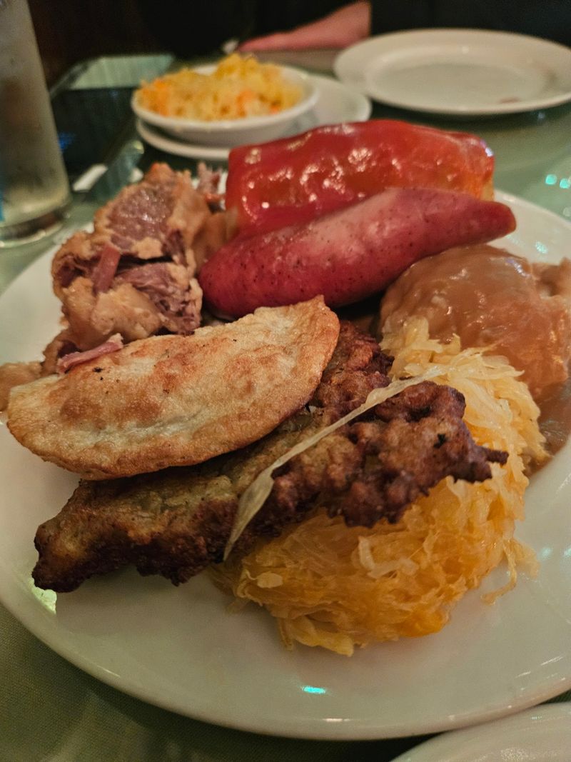 Too Many Choices? Let The Polish Plate Do The Work Too Many Choices? Let The Polish Plate Do The Work