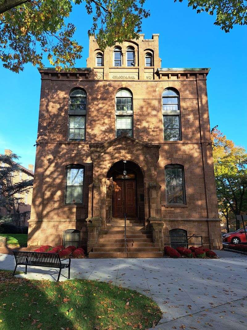 Why This Free Little Museum Deserves A Spot On Your Weekend