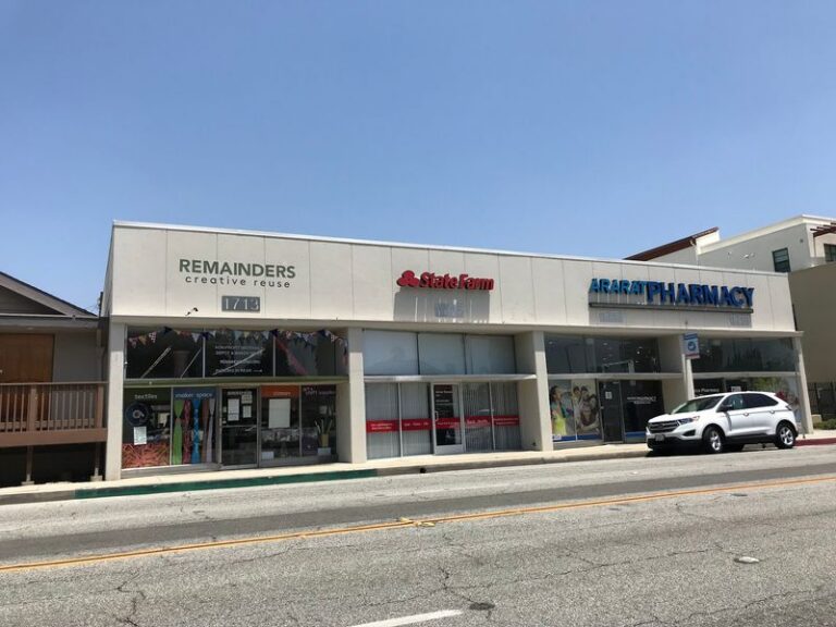 This California Nonprofit Craft Thrift Store Turns Leftover Supplies Into A Maker’s Treasure Hunt