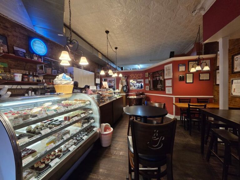 This Queens, New York Bakery Still Bakes The German Family Recipes It Started With In 1934