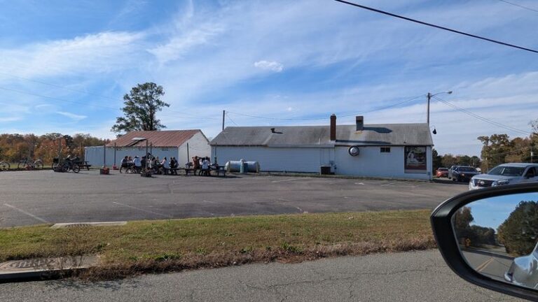 This Virginia BBQ Spot Tells the Story of the Enslaved Pitmasters Behind American Barbecue