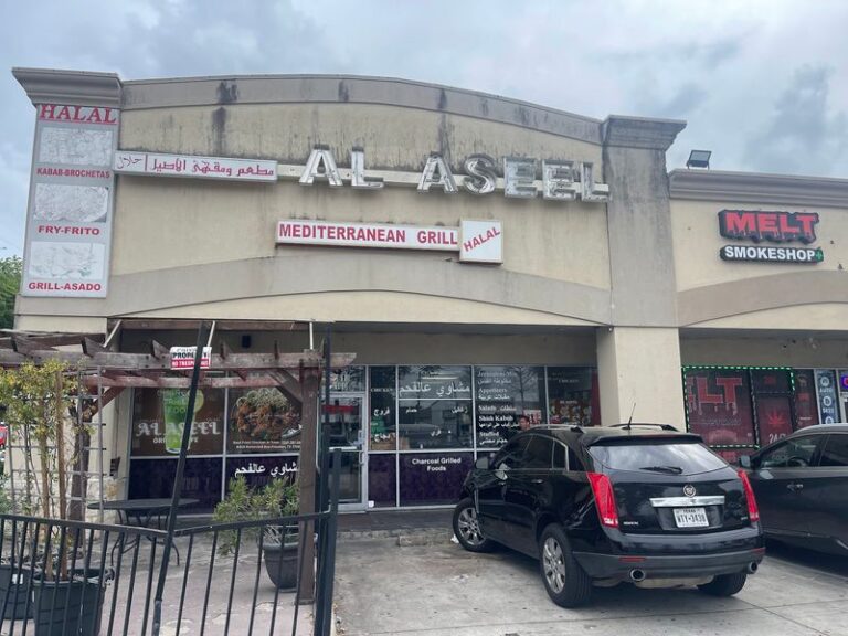 This Texas Kitchen Serves Palestinian Plates Like Grandma Made, And Locals Cross Town For Them