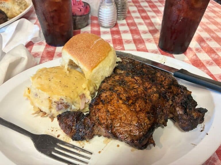 Texans Drive Hours for the Hand-Cut Ribeyes at This No-Frills Small-Town Steakhouse