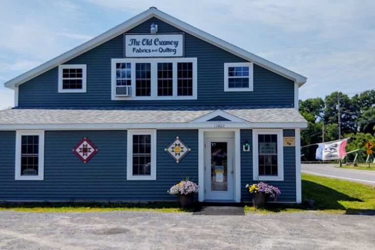 These 10 Upstate New York Fabric Shops Let You Feel Every Bolt, Trim, And Notion Before You Buy