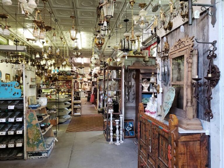 This Texas Salvage Warehouse Has Old Doors And Mantels That Will Make You Redesign Your House