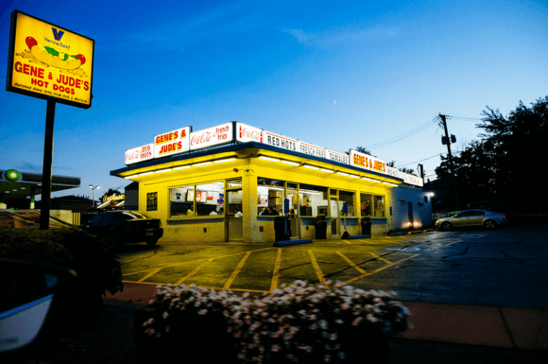 Loyal Regulars Still Line Up At This No-Frills Illinois Hot Dog Stand For Snappy Chicago-Style Dogs