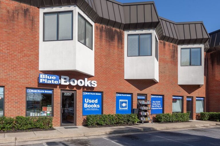 These 11 Virginia Used Bookstores Will Swallow Your Whole Afternoon and Fill Your Trunk